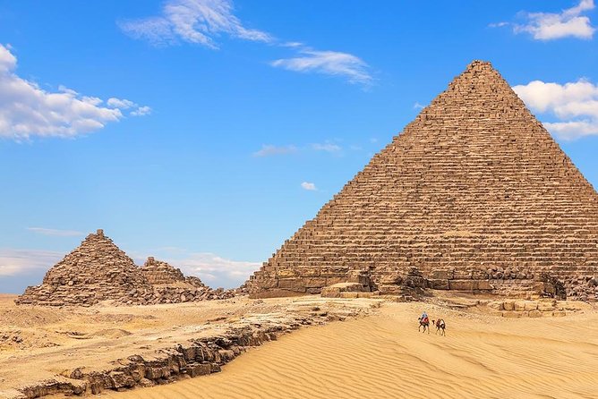 Tour to Giza Pyramids and The Egyptian Museum - Meeting the Personal Egyptologist Guide