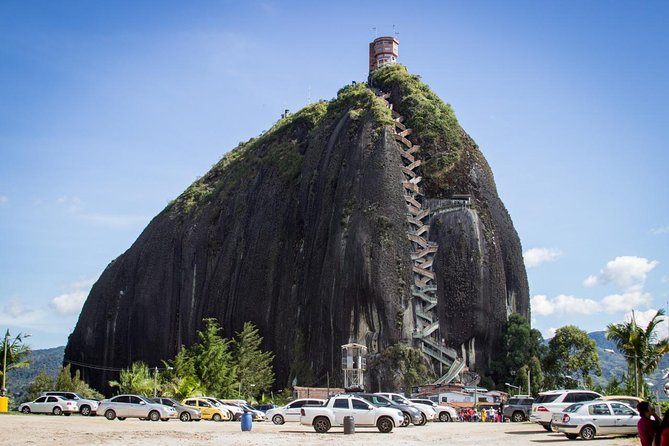 Tour to Guatapé + Rumbero Boat + Access to the Stone - Accessibility and Participation