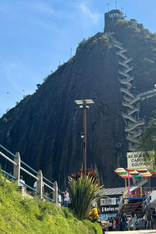Tour to Guatapé With Visit to the Alto Del Chocho Farm - Experience Highlights