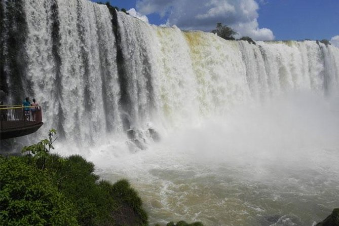 Tour to Iguassu Falls Brazilian Side - Meeting and Pickup Information