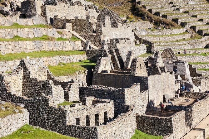 Tour to Machu Picchu by Panoramic Train in 2 Days - Relaxed Itinerary