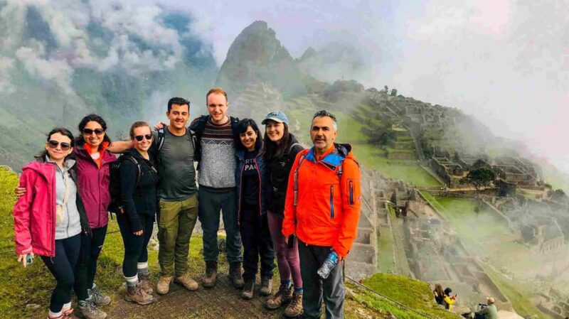 TOUR TO MACHU PICCHU FULL DAY BY TRAIN – The Best Adventure - Meal Recommendations
