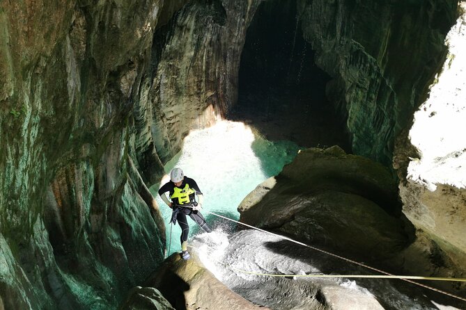 Tour to Matacanes, Jumps Into the Water, Rappelling, Incredible Landscapes - Activity Description