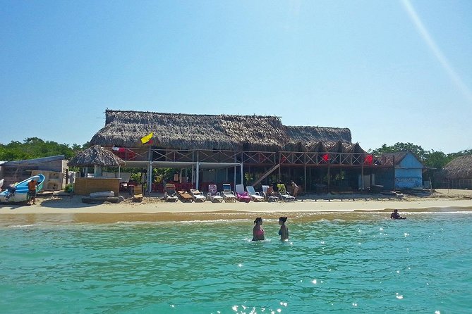 Tour to Playa Blanca Barú With Lunch and Hotel Pick-Up - Included in the Tour