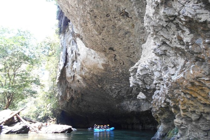 Tour to Río Claro and The Condor Cave - Pickup Locations