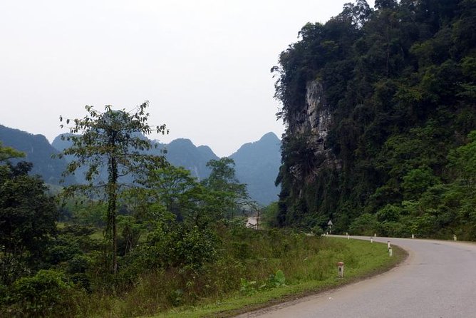 TOUR to the CAVES - Paradise & Dark CAVES From Dong Hoi City - Booking and Logistics