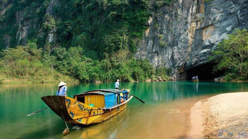 Tour to the Paradise Cave and Phong Nha Cave - Itinerary and Highlights