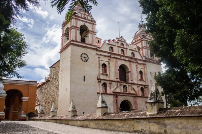 Tour to the Pre-Hispanic Market in Tlacolula - Transportation and Logistics