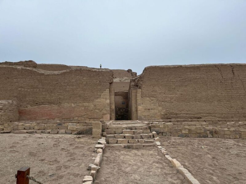 Tour to the Sanctuary of Pachacamac - Inclusions
