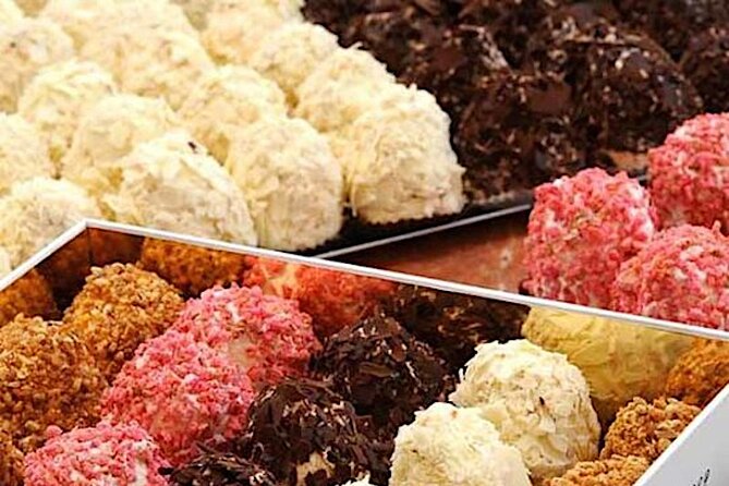Tour to the Sweetest Delicacies in Düsseldorf With Many Samples - Sweet Treats Included