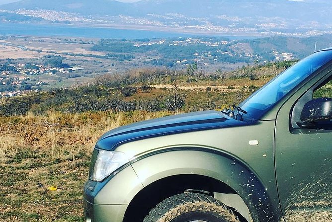 Tour to the Waterfalls in 4x4 Full Day - Location and Duration