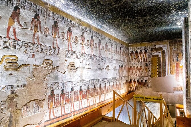 Tour to the West Bank in Luxor - Pickup and Transfers