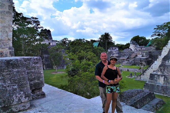 Tour to Tikal (Awesome) - Exploring Tikals Mayan Structures