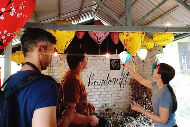 Tour to Tra Que Vegetable Village, Silk Weaving & Lantern Making Class - Booking and Reservations