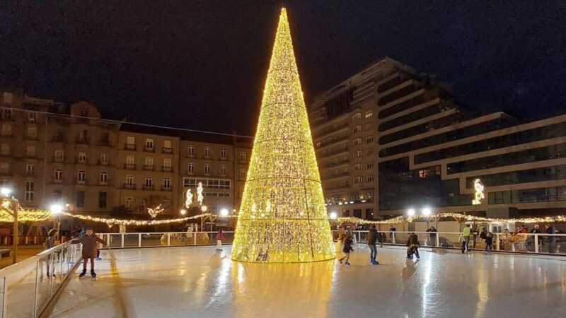 Tour to Vigo Christmas Lights Plus Pontevedra Including Boat - Inclusions