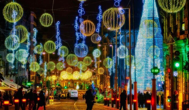 Tour to Vigo Christmas Lights Plus Pontevedra Including Boat - Important Information