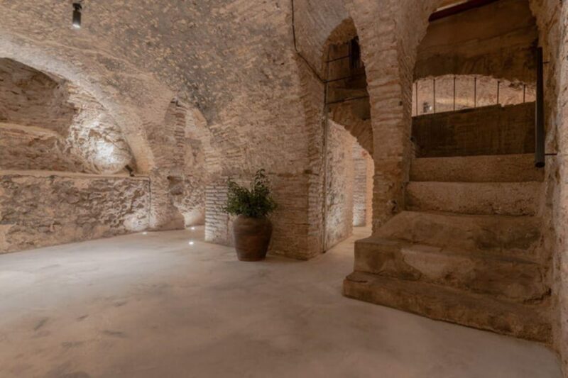 TOUR "TOLEDO ALL IN ONE" - Exploring the Architectural Gems