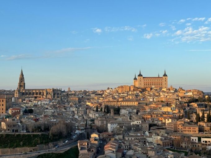 Tour Toledo and Segovia, 8 Must-See Destinations - Frequently Asked Questions
