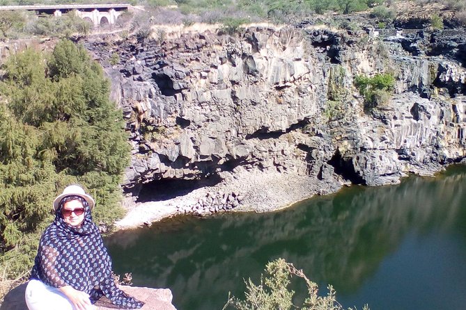 Tour Visiting the Malpais - Experience Highlights