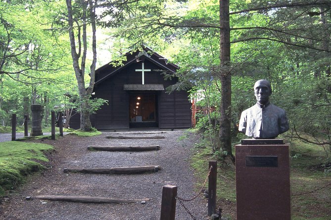 Tour With a Dedicated Car! Visiting the Basic Tourist Spots in Karuizawa (Half Day Course / English Guide) - Key Points