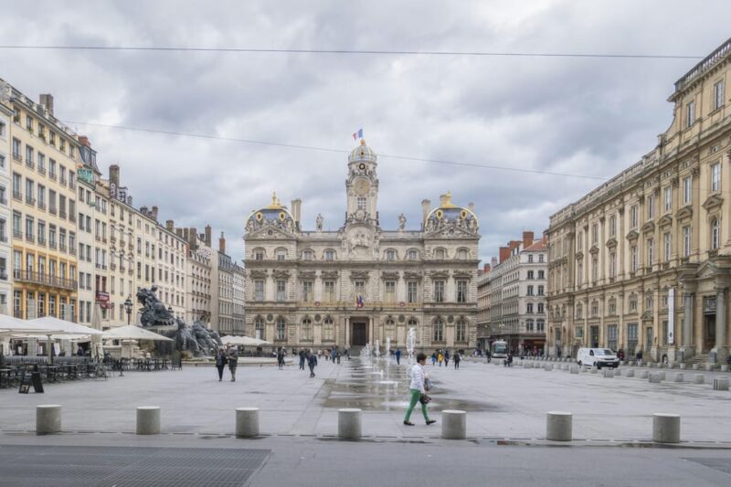 Tour With an Actor-Guide: the Revolution and the End of Lyon - Guided by an Actor