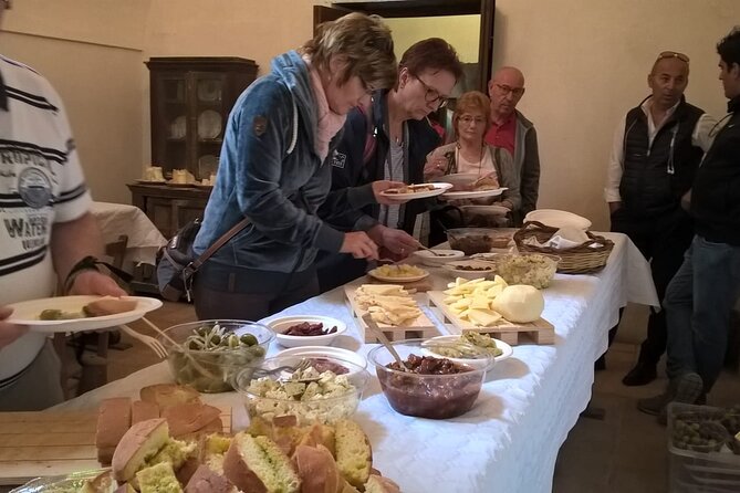 Tour With Cooking Lesson in Cammarata - Duration and Activities