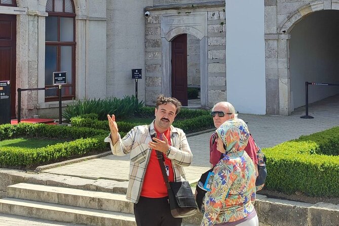 Tour With Guide Taha - Review Highlights