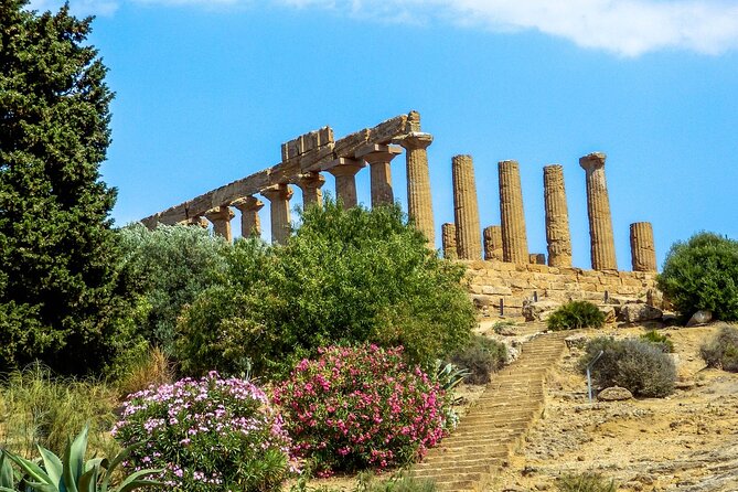Tour With Minivan From Syracuse to Agrigento and Scala Dei Turchi - Participant Information