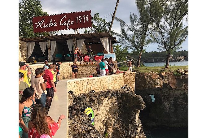Touring Jamaica to Negril Beach & Ricks Cafe - Booking Your Stay