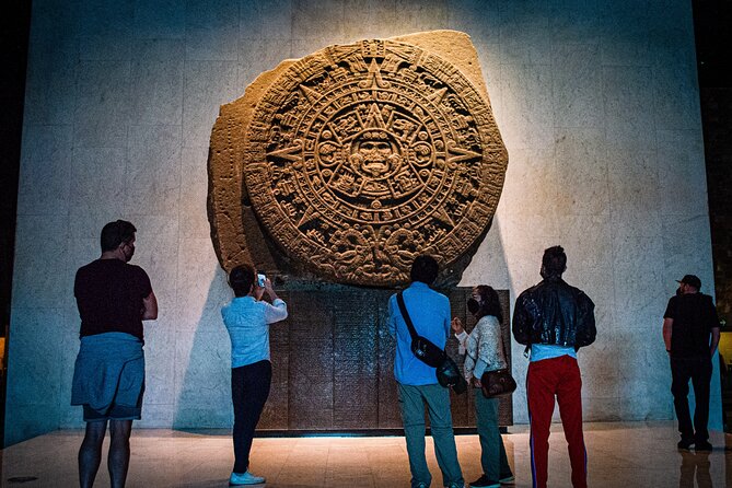 Touring the Museum of Anthropology - Expert Tour Guide Carlos