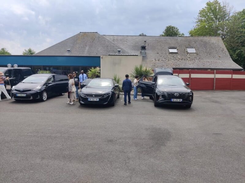 Tourist Transfert With Stops From Caen to Mont Saint Michel - Included Amenities