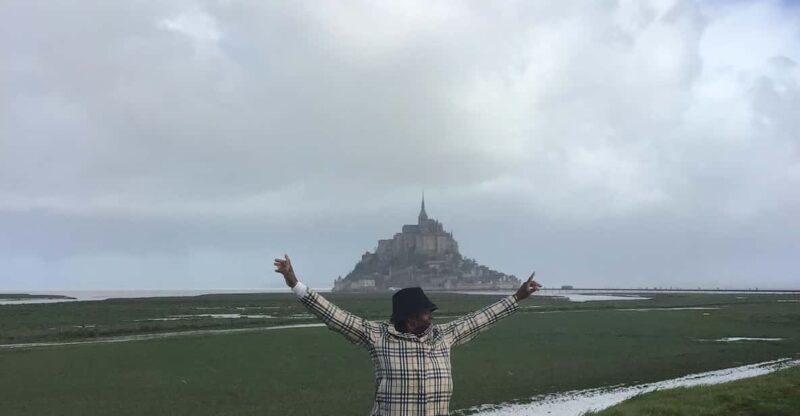 Tourist Transfert With Stops From Caen to Mont Saint Michel - Frequently Asked Questions