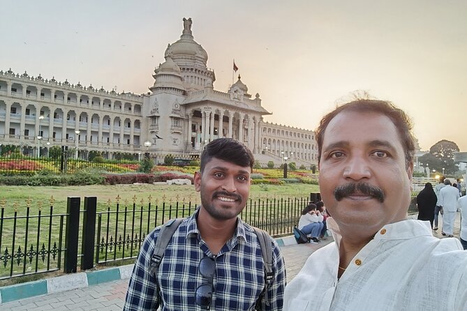 Touristic Highlights of Bangalore (Guided Sightseeing Tour With Food Tasting) - Tour Features