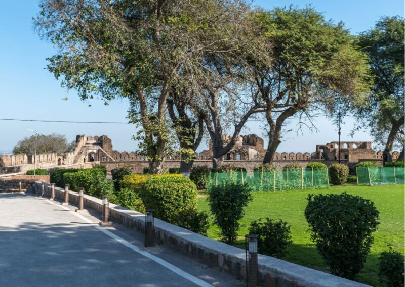 Touristic Highlights of Orchha & Jhansi Full Day Tour by Car - Experiencing Jhansis Royal Palace