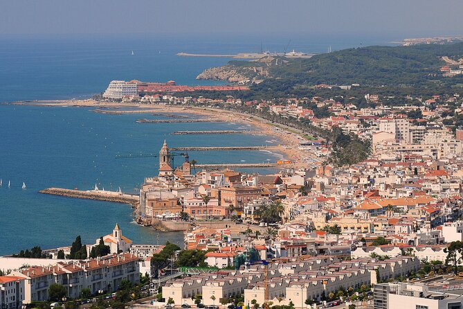 Touristic Highlights of Sitges on a Private Half Day Tour With a Local - Experiencing Sitges Lively Nightlife and Culture
