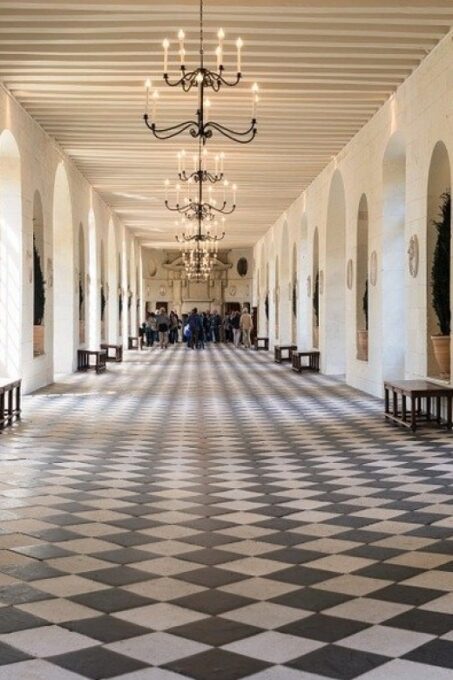Tours/Amboise: Private Chambord and Chenonceau Chateau Tour - Discover Local Products