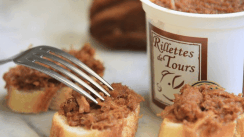 Tours Gourmet Food Walking Tour Discover Touraines Flavors - Visiting a Fromagerie