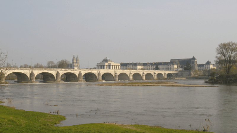 Tours Gourmet Food Walking Tour Discover Touraines Flavors - Discovering Tours Rillettes