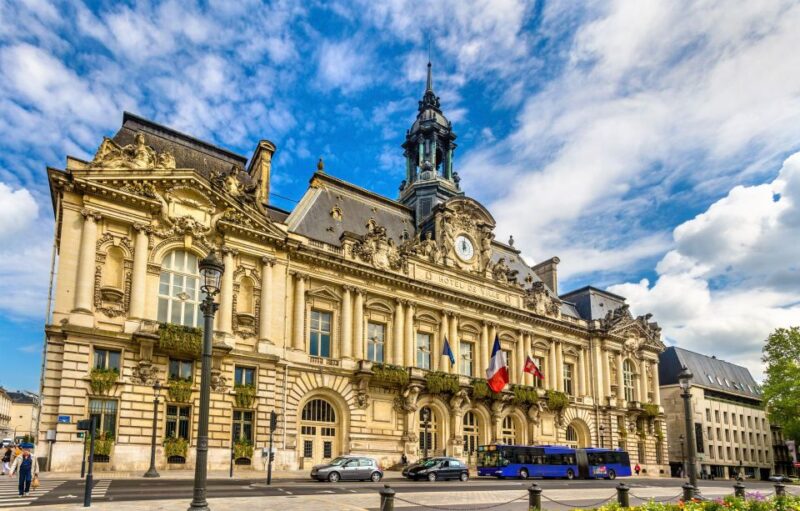 Tours: Private Guided Walking Tour - Carolingian Renaissance Revival