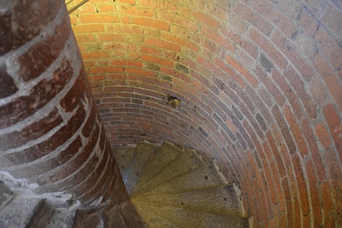 Tower Gate + Baptistery + Official Diocesan Museum - Key Points