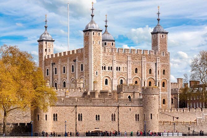 Tower of London and Crown Jewels Entry Ticket - Key Points
