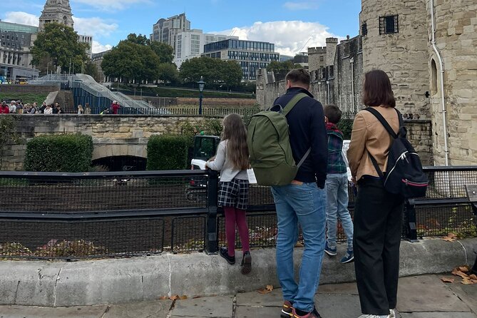 Tower of London Private Guided Tour for Kids and Families - Engaging Stories for Kids