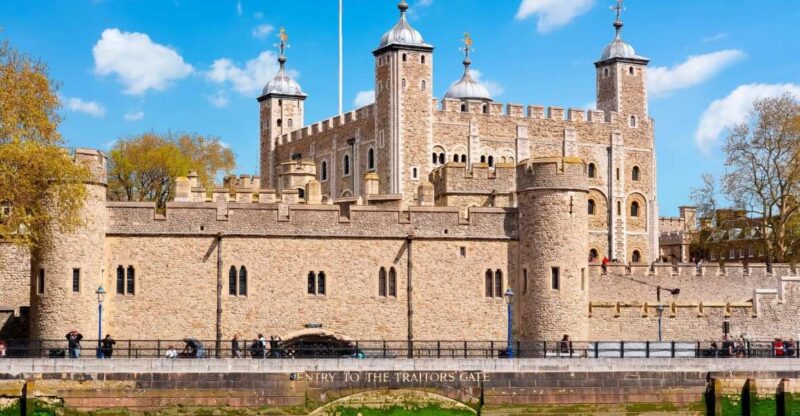 Tower of London, Westminster Abbey, British Museum Day Tour - The Tower of London