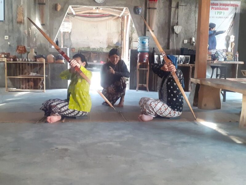 Traditional Archery Class (Jemparingan) - Key Points