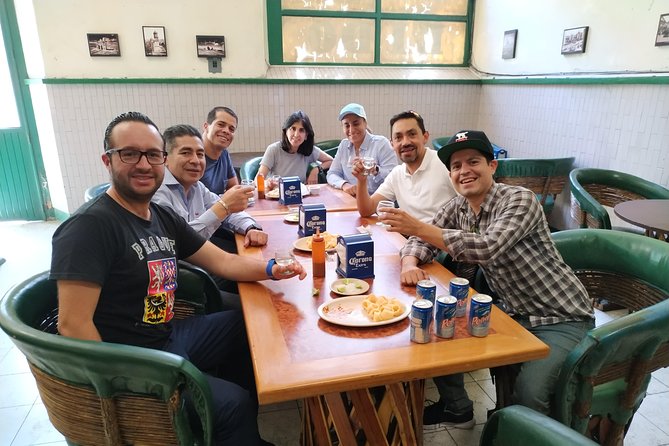 Traditional Bars Tour in the Historic Center of Guadalajara - Experience Mexican Food Culture