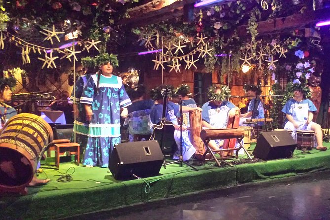 Traditional Chilean Show With Dinner and Private Transportation in Santiago - Celebrating Personal Milestones