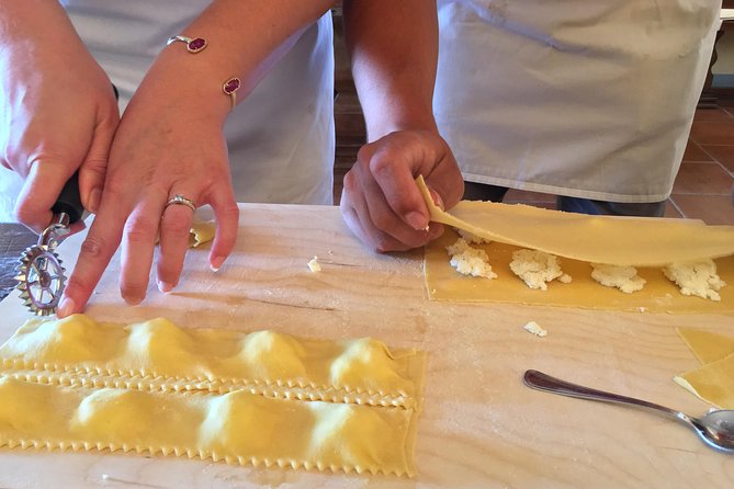 Traditional Cooking Class in San Gimignano - Tagliatelle With Ragù