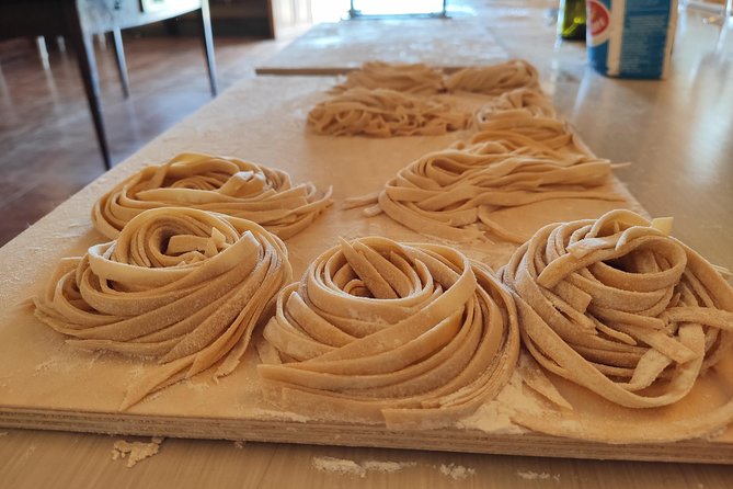 Traditional Cooking Class in San Gimignano - Chicken Cacciatore Recipe