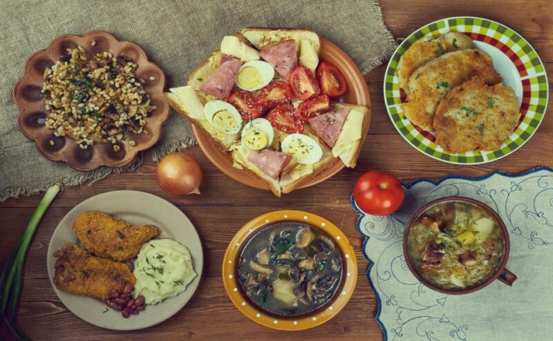 Traditional Czech Food and Prague Old Town Private Tour - Multilingual Tour Guide Services