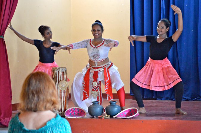 Traditional Dance Experience From Panadura - Private Dance Class in Panadura